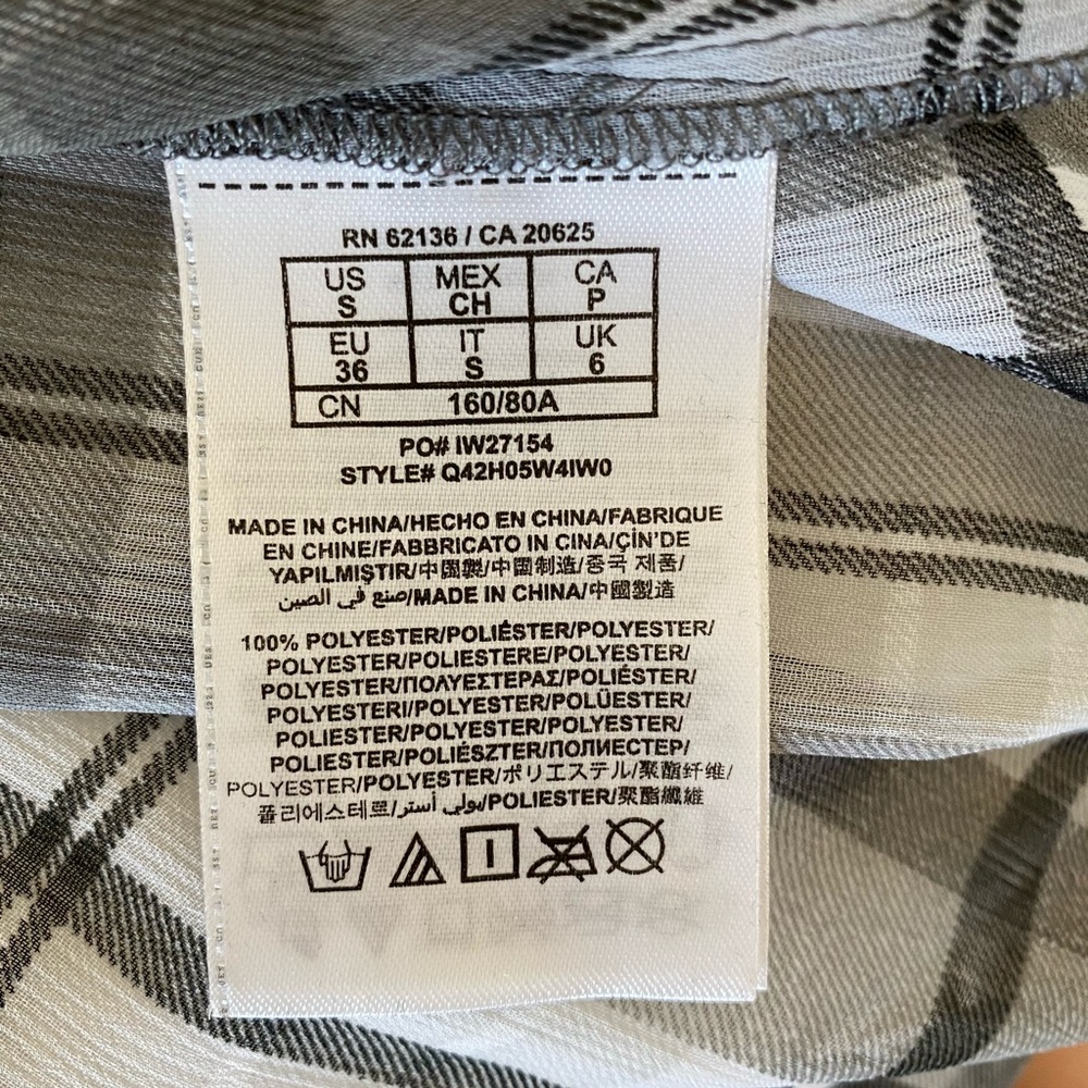 GUESS Sheer Blouse - Picture 7 of 7